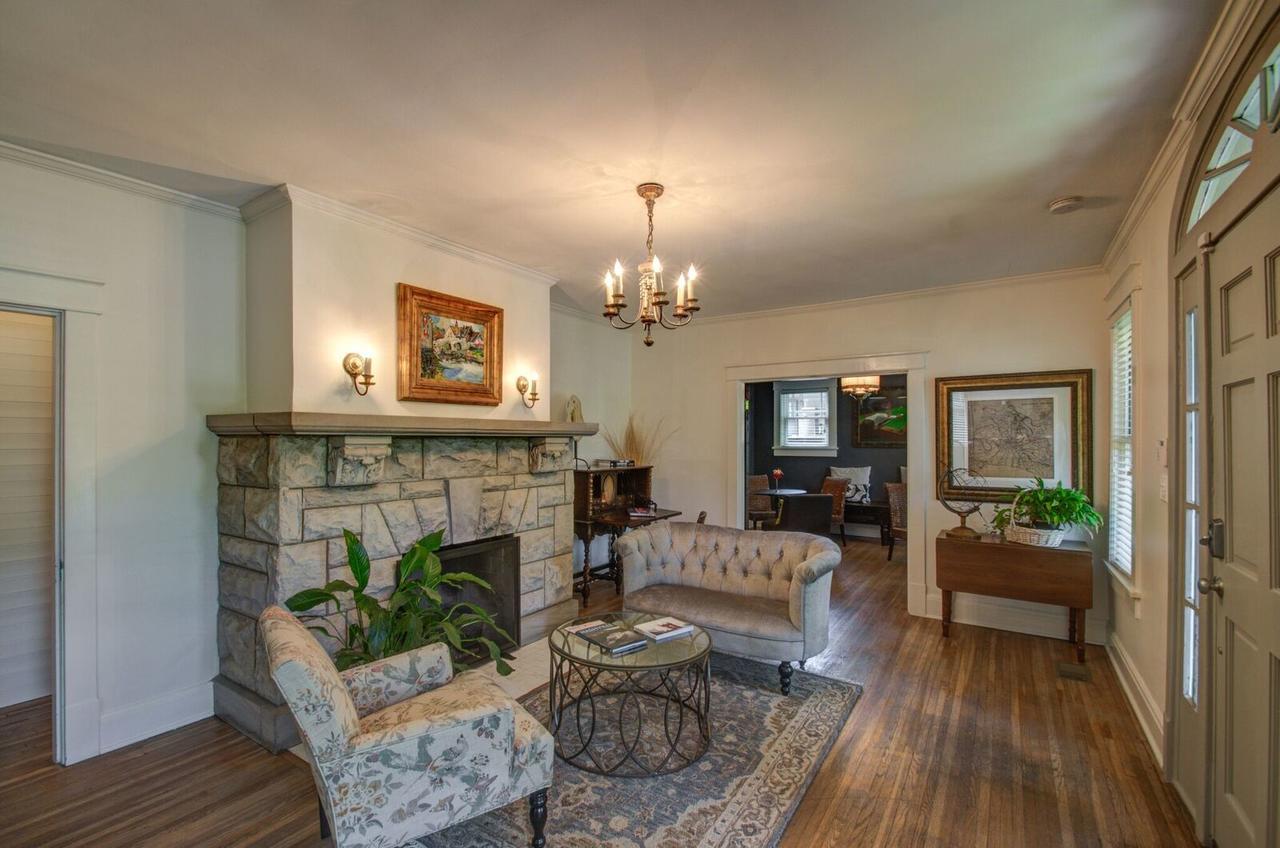 Belmont Blvd Bed And Breakfast Нэшвилл Экстерьер фото
